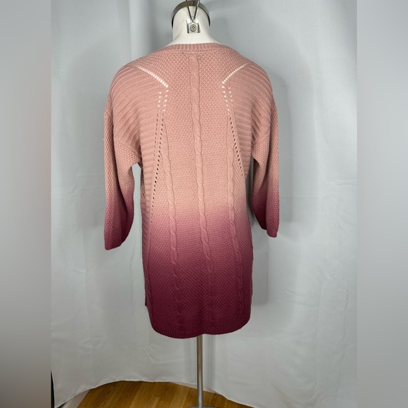 TORRID Dip Dye Ombre Pink V-Neck Cable Knit 3/4 Sleeved Tunic Sweater Plus Sz 2X - Picture 7 of 12